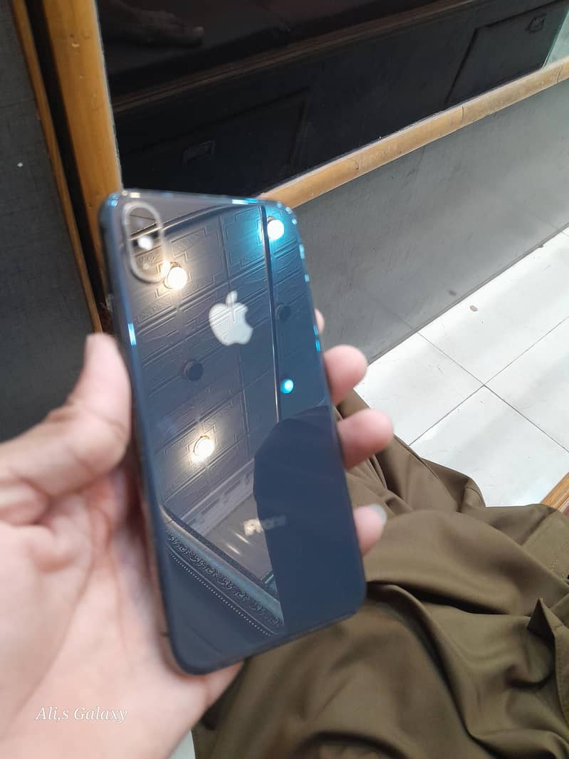 IPhone X 1