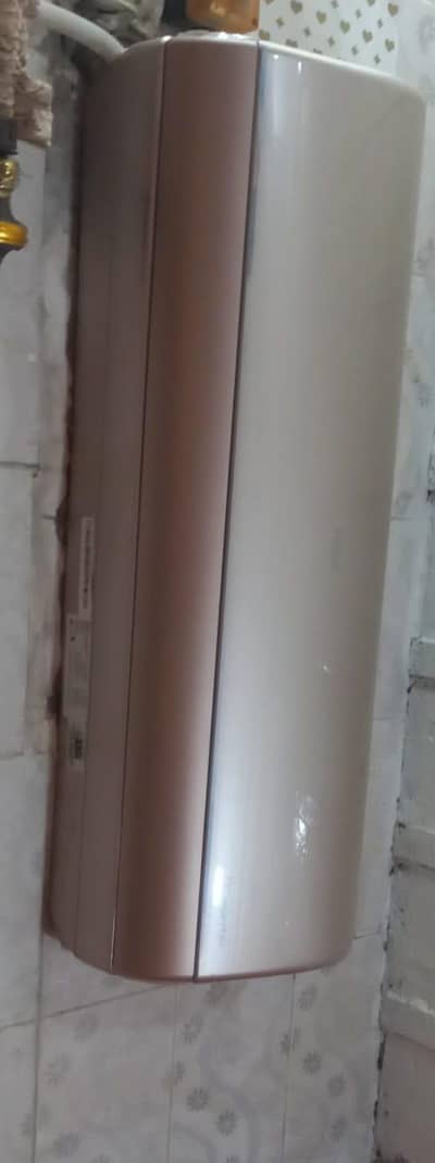 Haier 1 ton DC inverter with wifi
