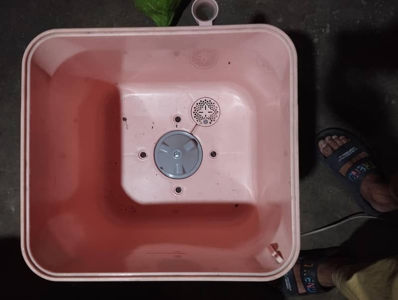 Mini Washing Machine 1