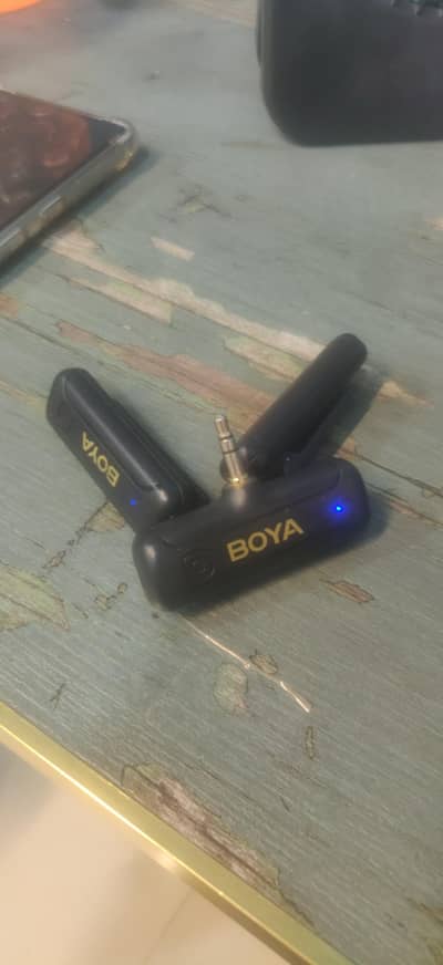 BOYA mike wireless microphone