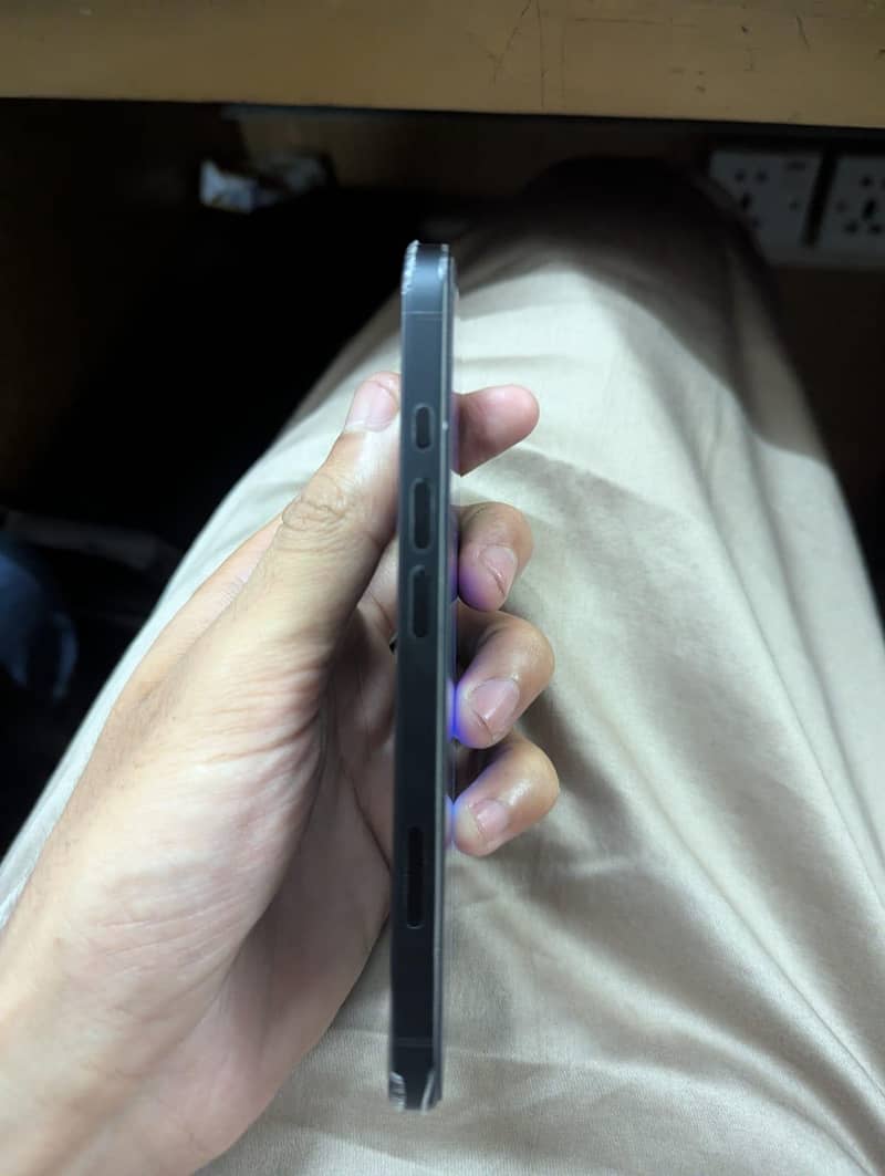 Iphone 16 3