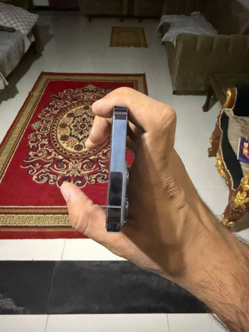 Iphone 13 pro 2