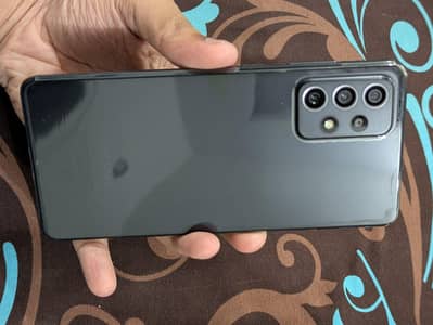 Samsung A72