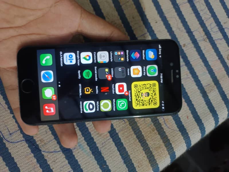iPhone 7 1