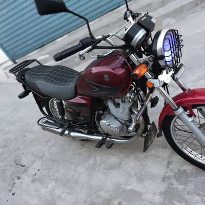 Suzuki GS150