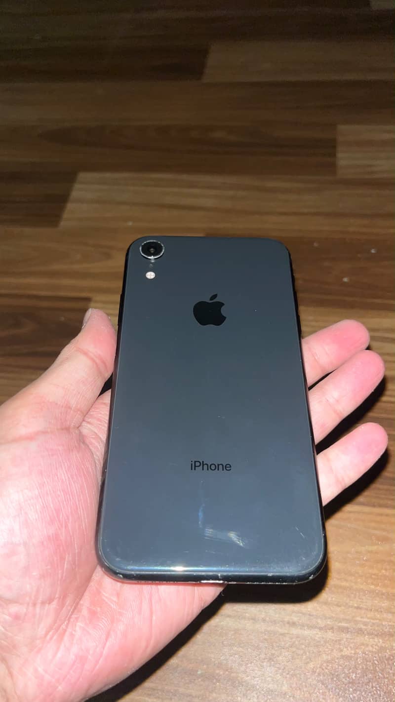 iPhone 3
