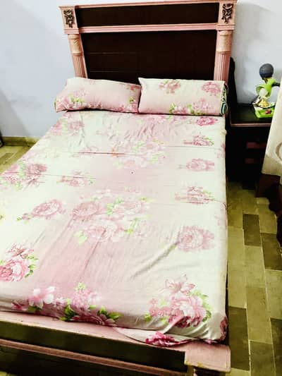 Single Bed with mattress (4/6.5)