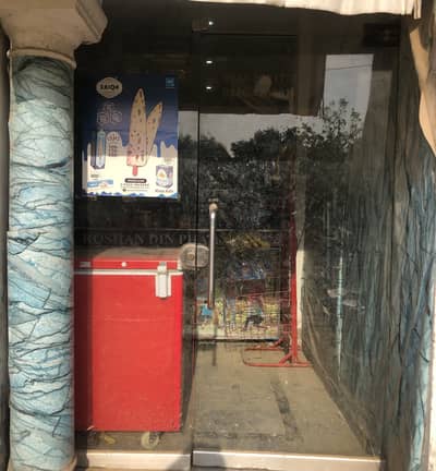 Mirror For Sale In Good Condition