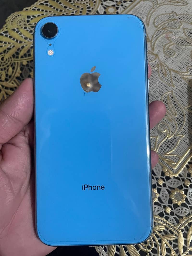 IPHONE XR 0