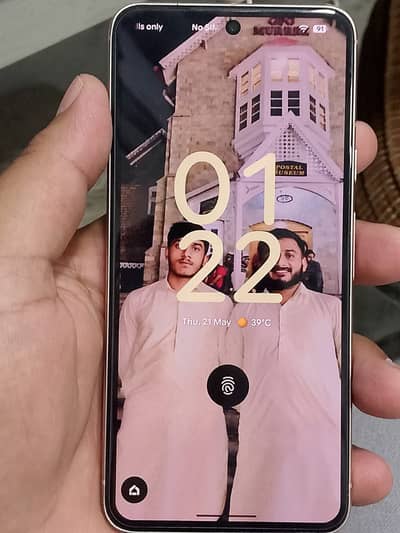 Google pixel 8