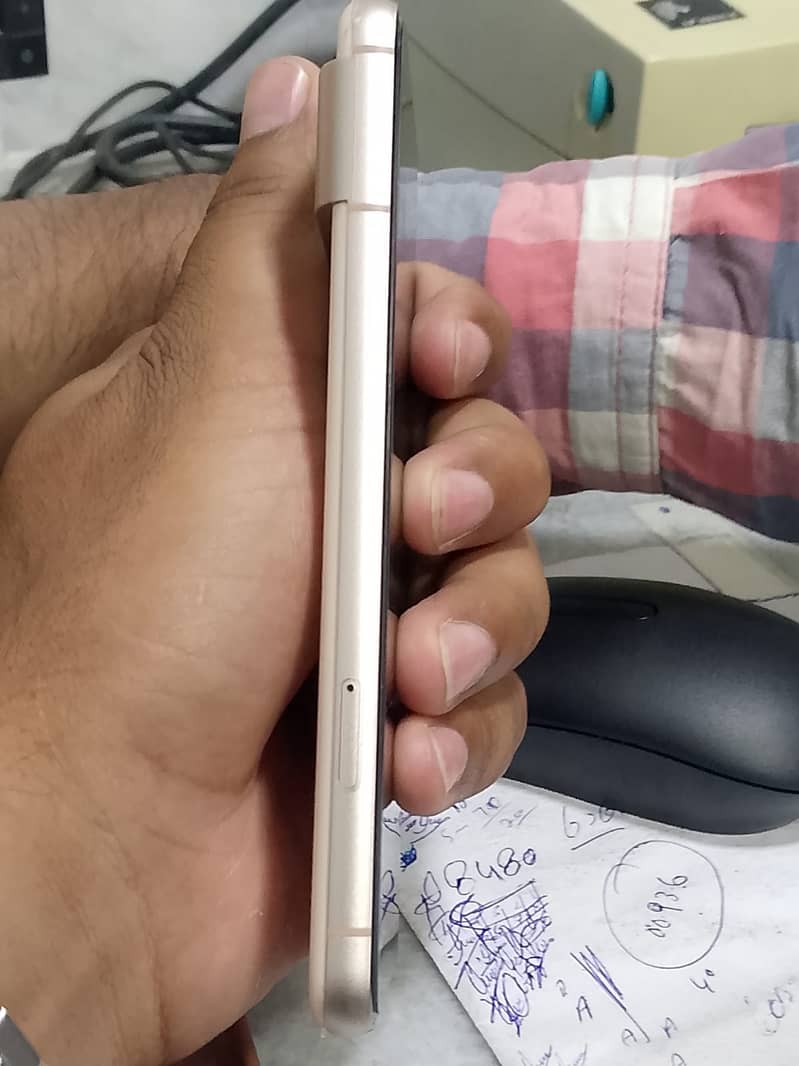Google pixel 8 6