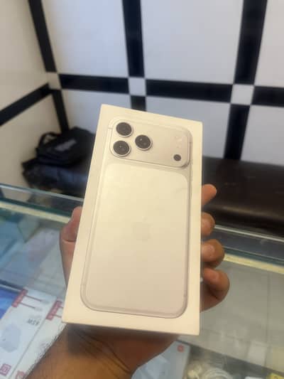 iPhone 17 pro max white 256gb Boxpack non active Phy e