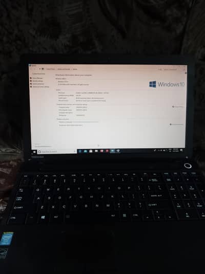 Toshiba Core i3 4th Gen Laptop | 4GB RAM | Windows 10 Pro