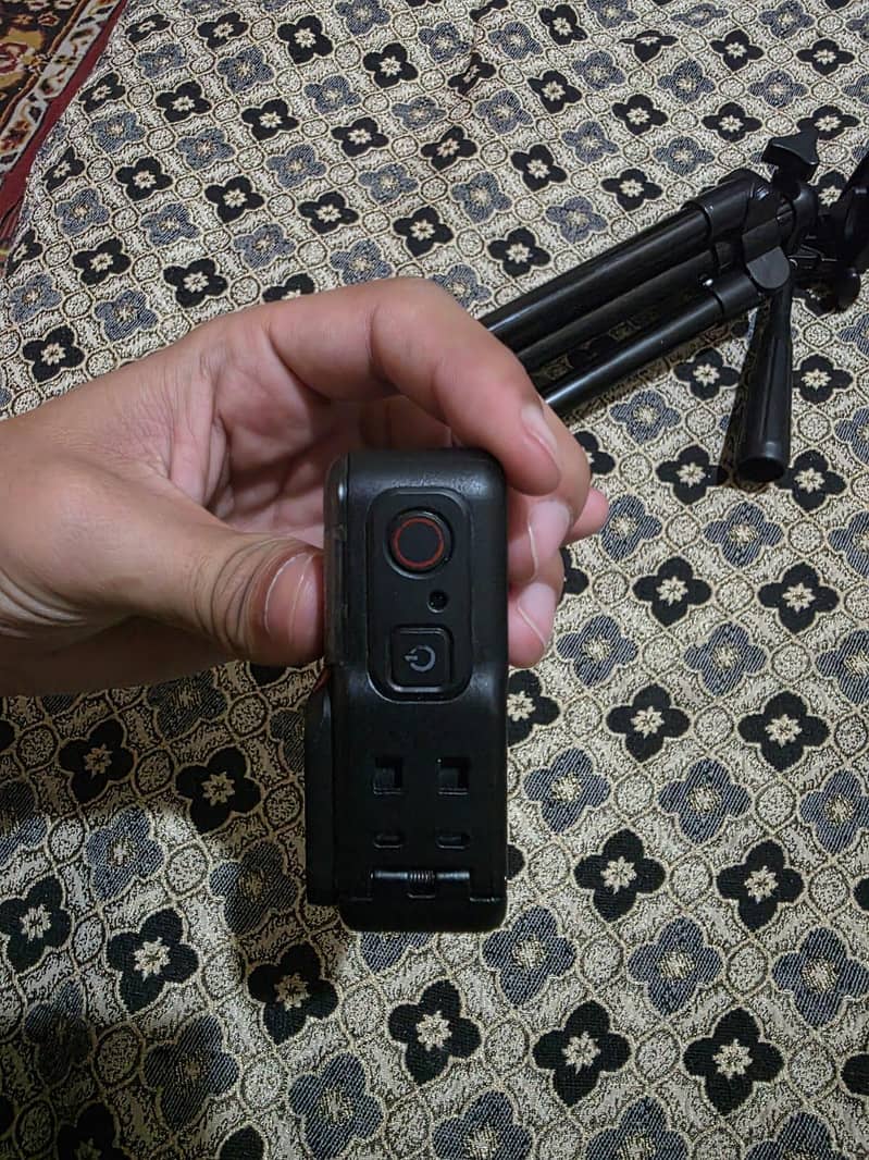 insta 360 8
