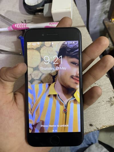 iPhone 7