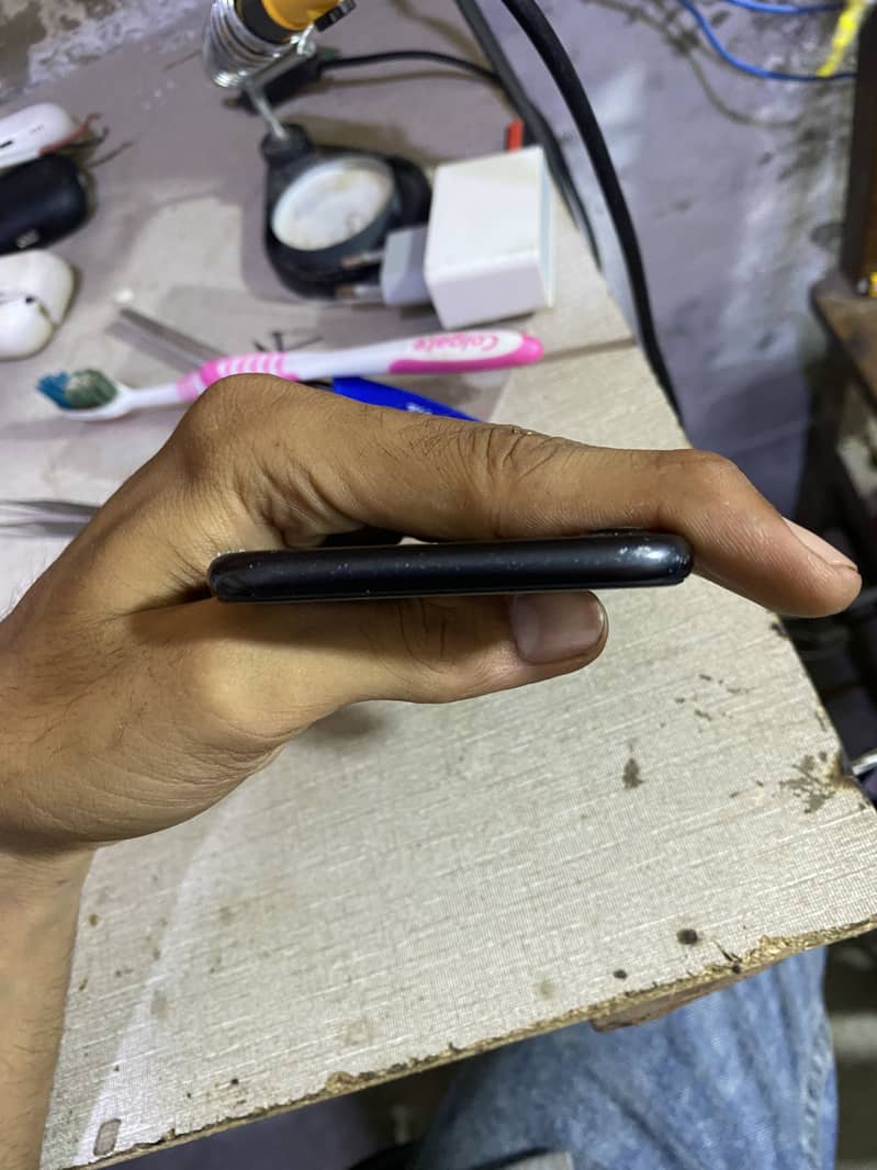 iPhone 7 3
