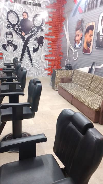 ​Complete Premium Men's Salon Bulk Inventory for Sale – Excellent Cond