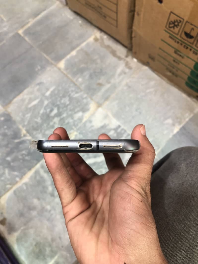 Google pixel 8 3