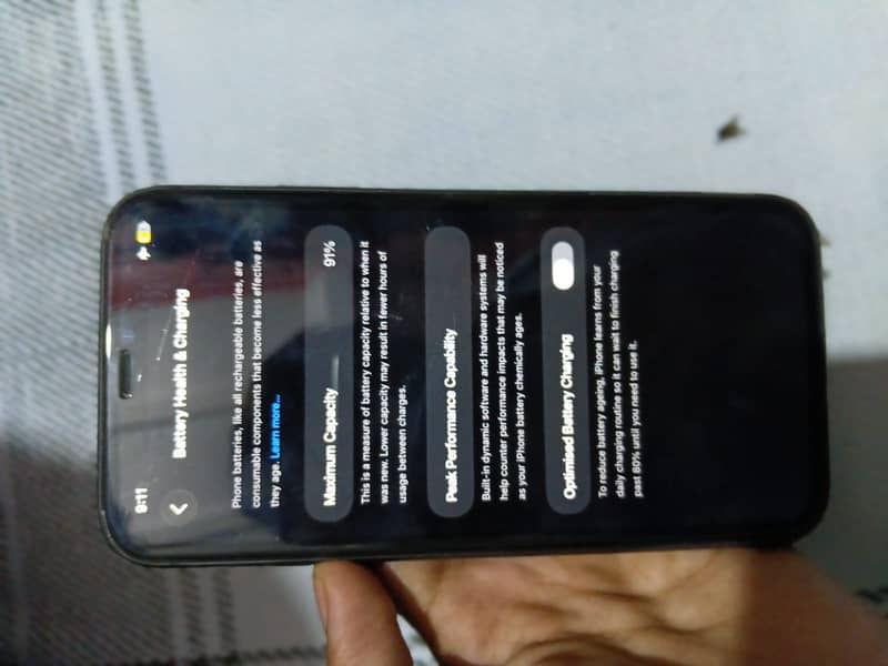 iPhone 11jv 128 gb 12