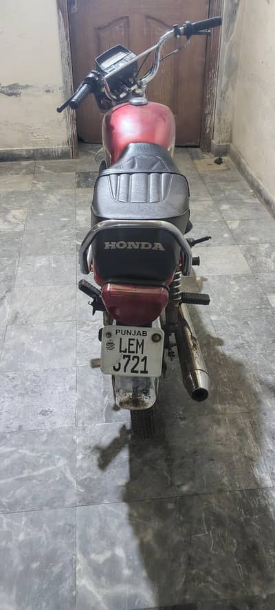 Road prince 70 bike urgent sale