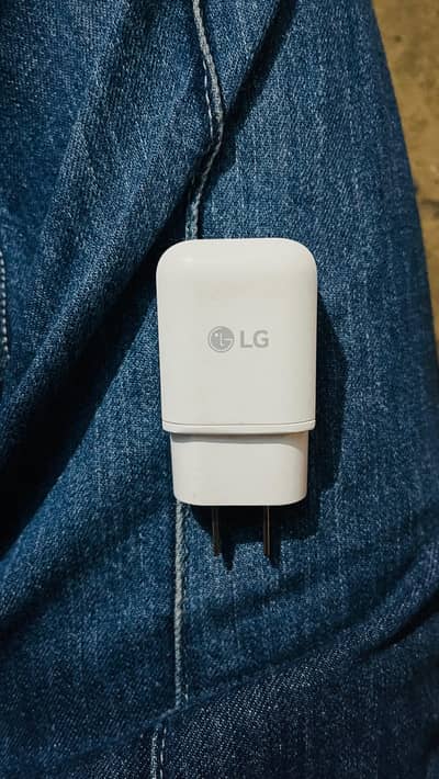 LG Fast Charger Going to Cheap 5V. 3A