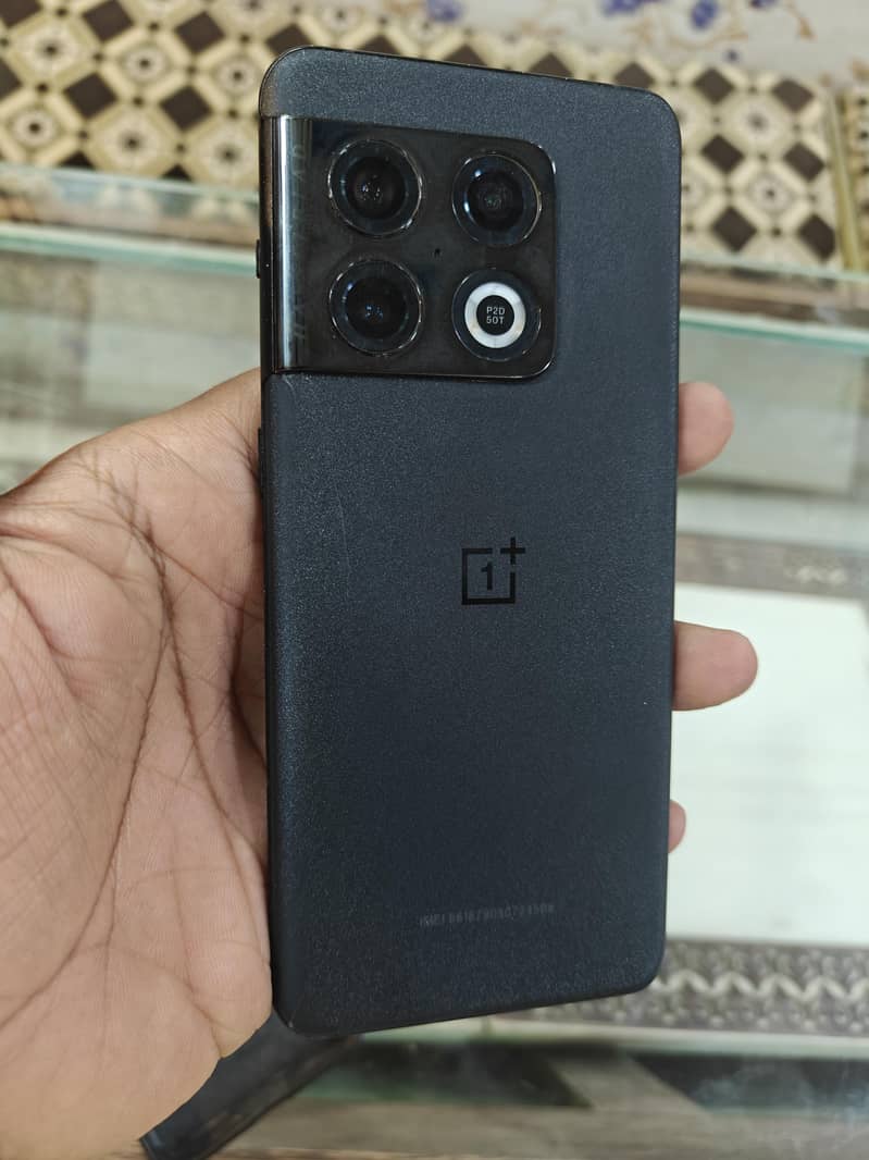 OnePlus 10 pro 2