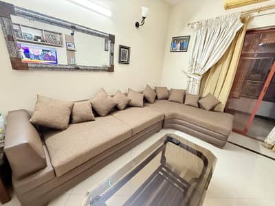 Elegant L-Shape Sofa for Sale 82 x 41 inches
