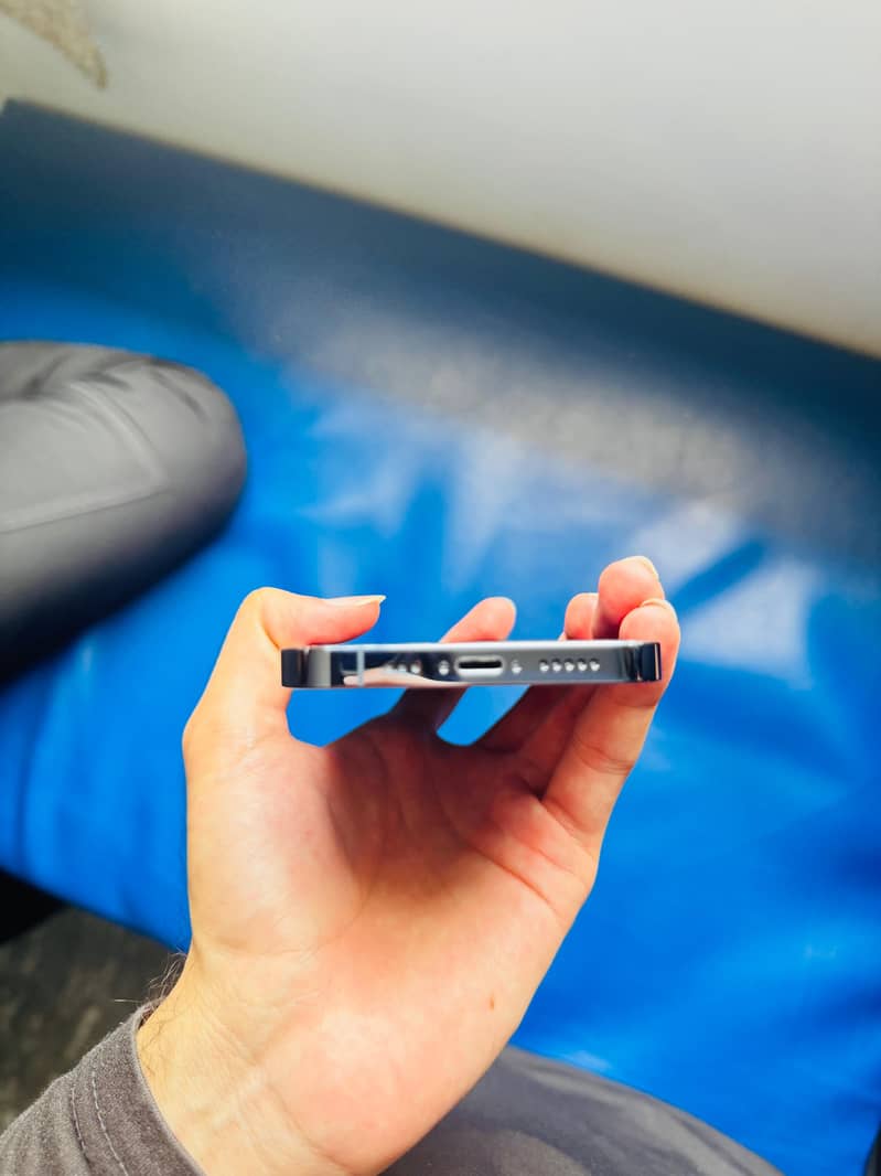 Iphone 13 pro 8