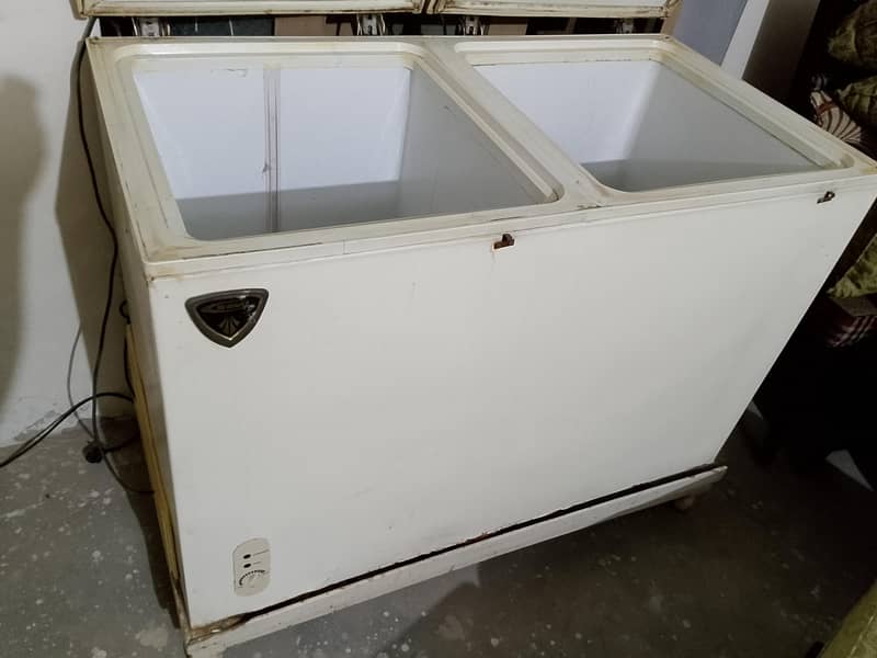 waves freezer 1