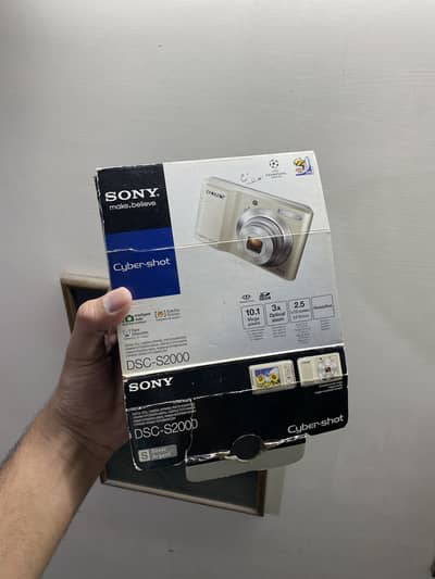 SONY Cyber Shot DSC S2000 With BOX 10/10