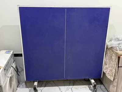 Table tennis  (Table)