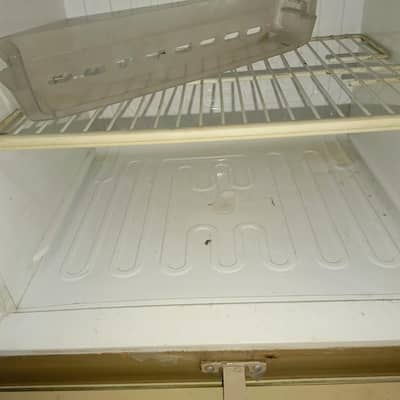 refrigerator good condition