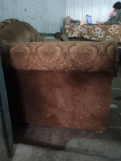 dewan for sale 3 seater