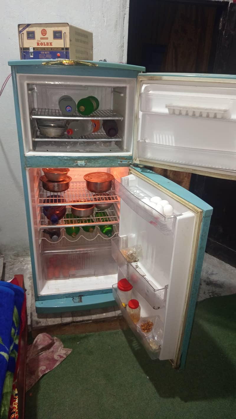 Waves refrigerator 1
