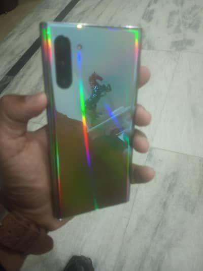 Sumsung note 10  in lush condition