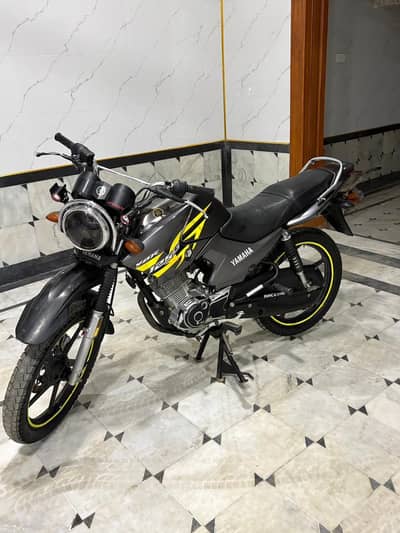 Yamaha ybr g 125 2019 model