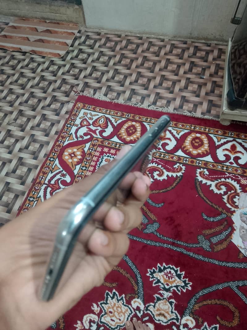 iphone xs 1