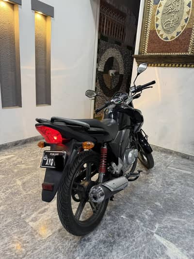Suzuki 125 just like new for sale !