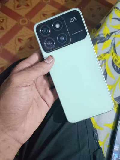 ZTE BLADE A35