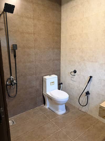 8 MARLA HOUSE FOR SALE IN C BLOCK MULTI-GARDENS B17