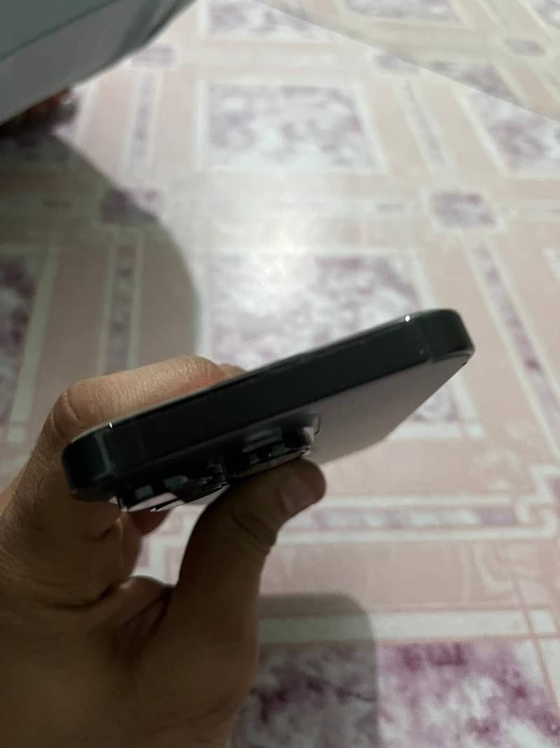Iphone 14 pro 8