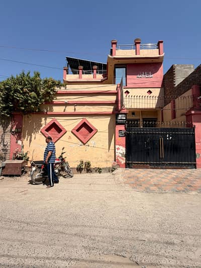 8 Marla double story sami commercial house at jut chowk near Margazar