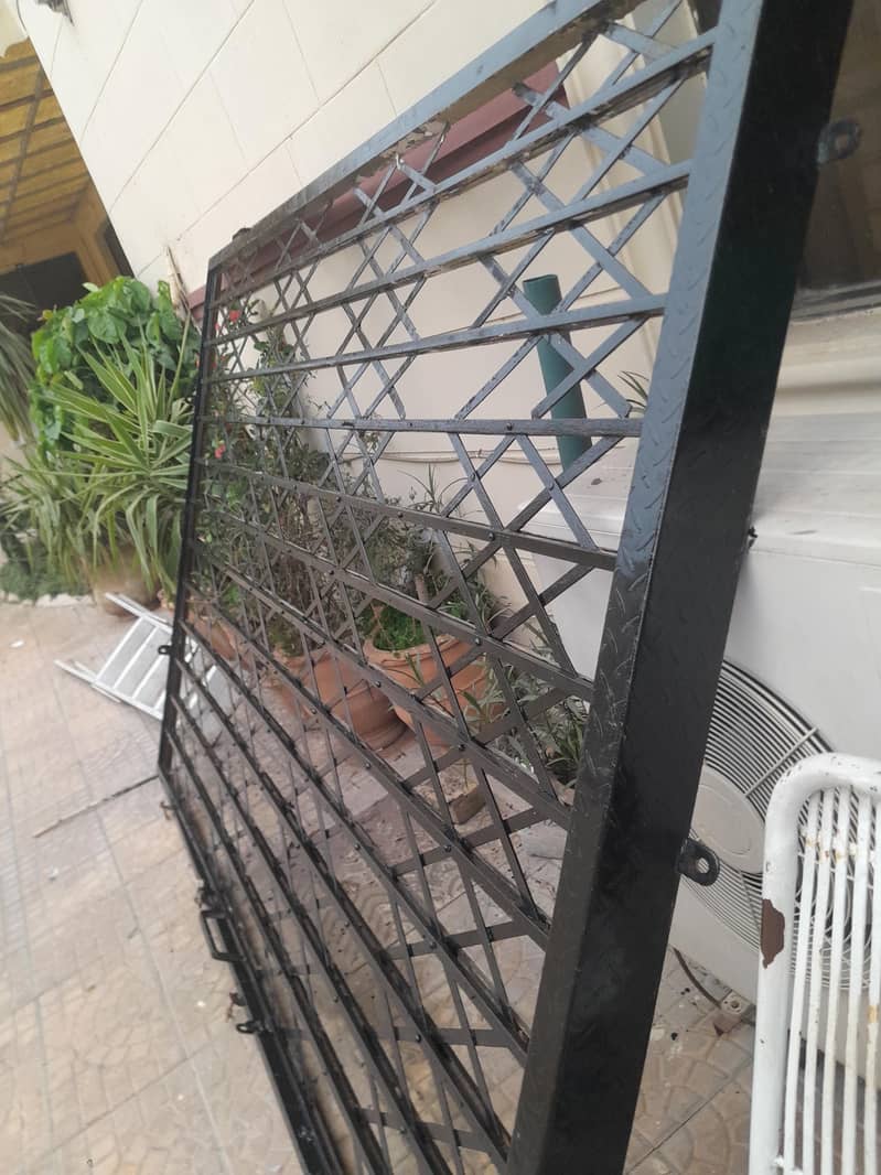 security grill 4