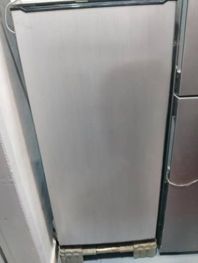 Refrigerator for sale