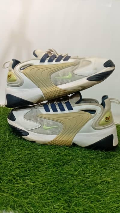 Lifestyle Sneakers/ Fashion Shoes/ sneakers