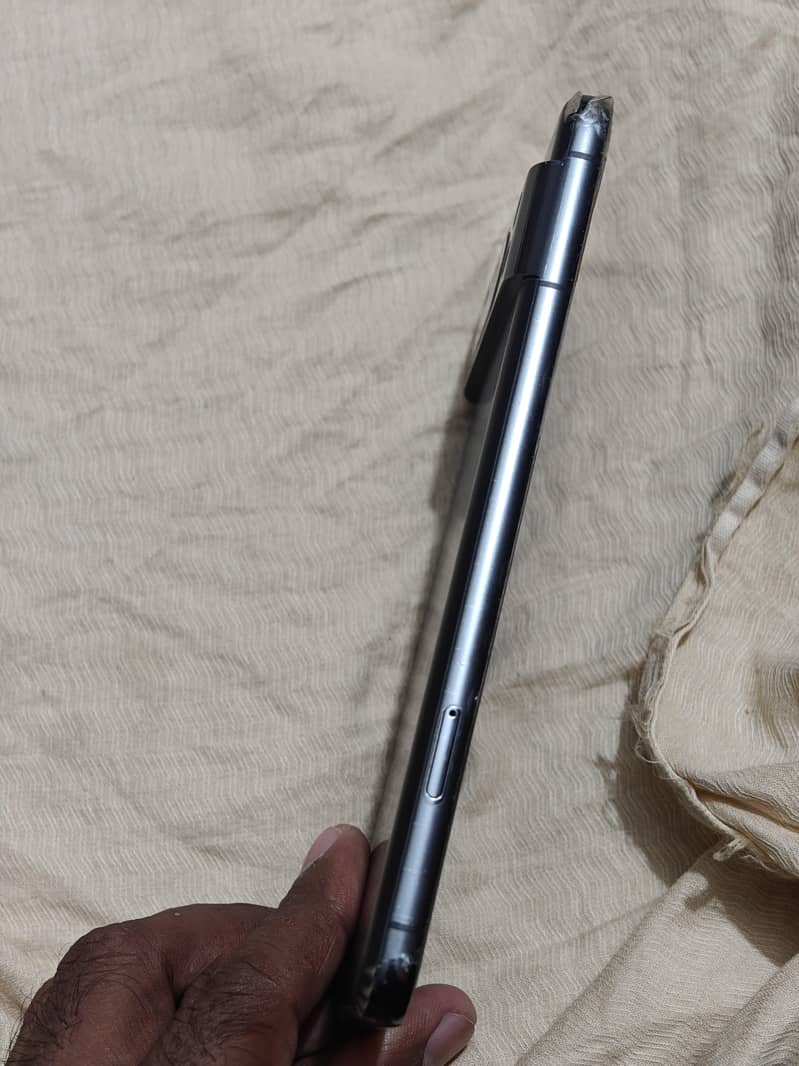 Google pixel 8 pro 0