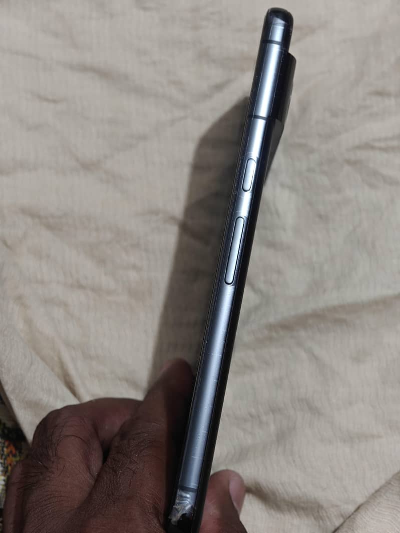 Google pixel 8 pro 6
