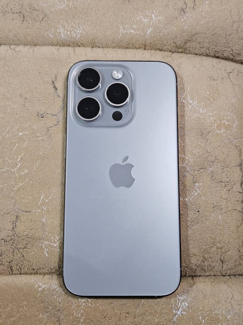 iPhone 15 pro 0