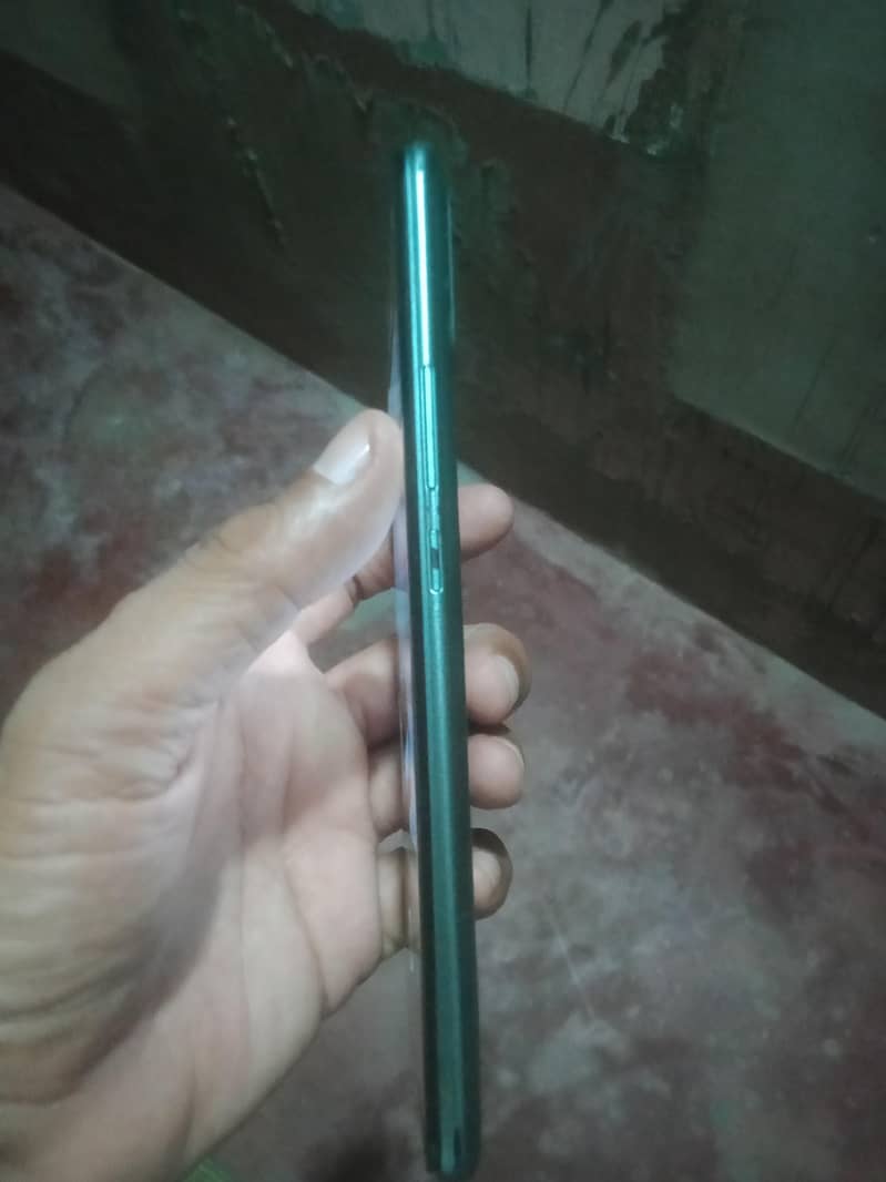 Mobile 4