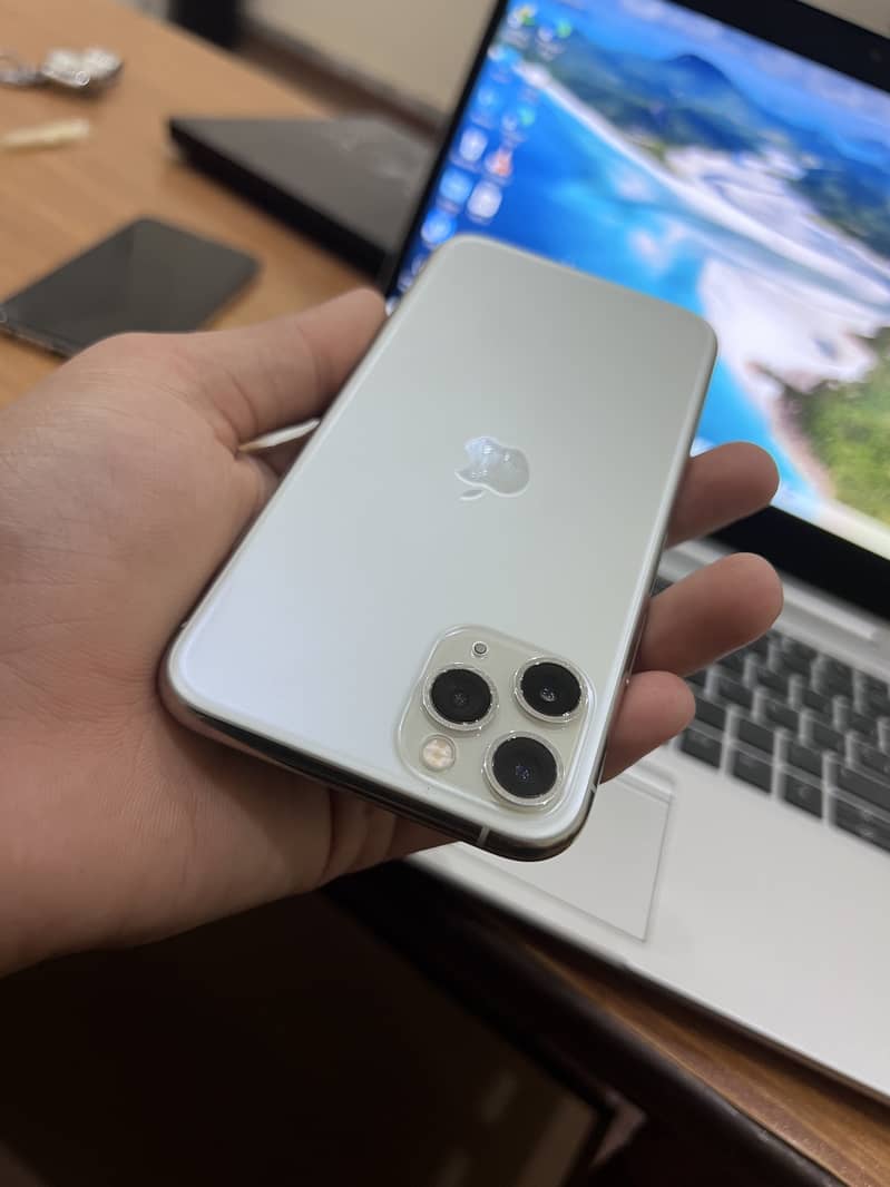 Iphone 11 pro 0